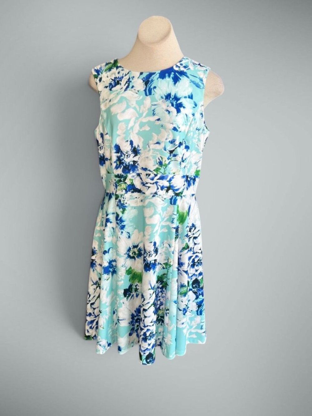 Calvin Klein Blue Floral Fit and Flare Sleeveless Business Career Dress Size 14